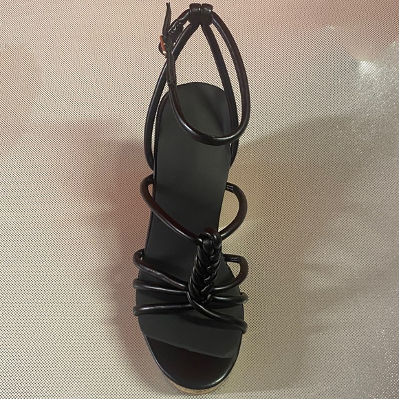 Nine West Black Strappy Platform Sandals - Picture 2 of 8